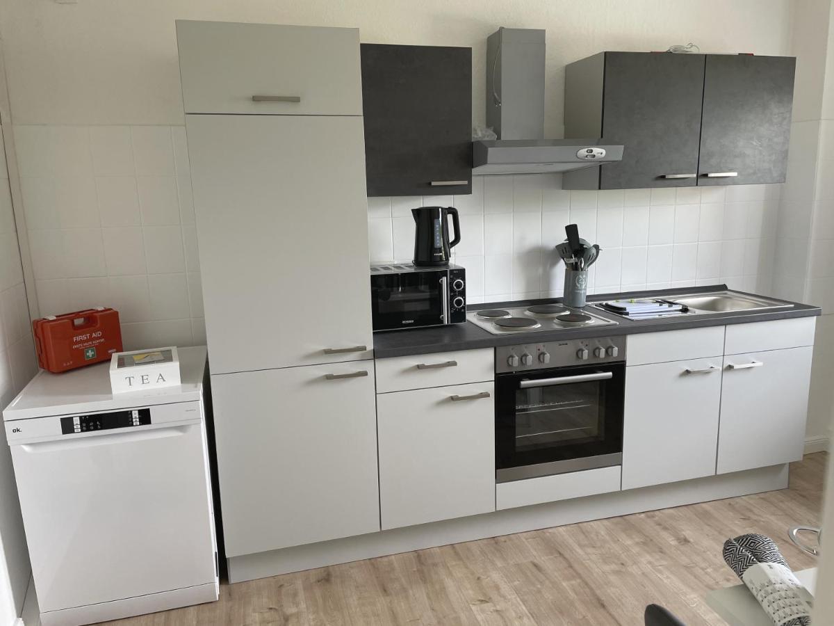 Апартаменты Flatlight - Perfect For 4 - Kitchen - Parking - Netflix Хильдесхайм Экстерьер фото